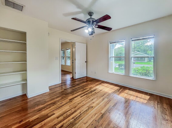 Building Photo - "Charming MIDTOWN 2-Bedroom Home with Glea...
