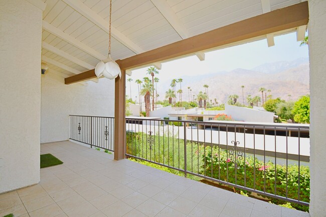 Building Photo - Great condo in Rancho La Paz