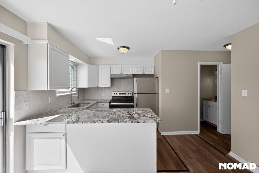 Building Photo - 33 Lima St