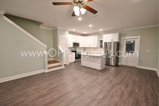 Building Photo - 312 N Sand Palm Rd