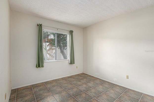 Building Photo - 5503 Pokeweed Ct