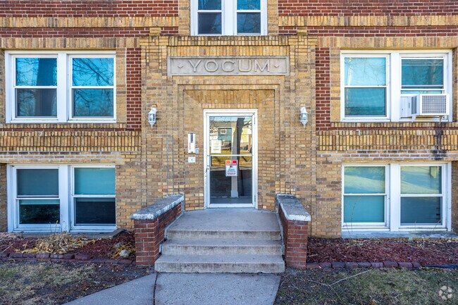 Building Photo - Yocum Apartments