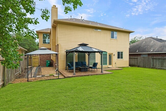 Building Photo - 4030 Chestnut Bend