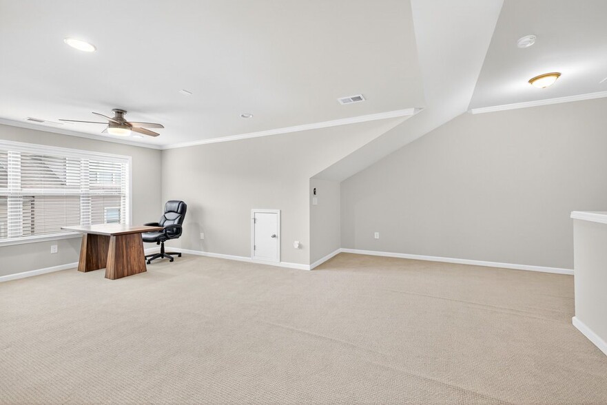 Building Photo - 10171 Windalier Wy