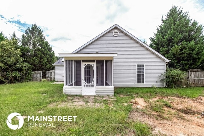 Building Photo - 2716 Brenston Dr