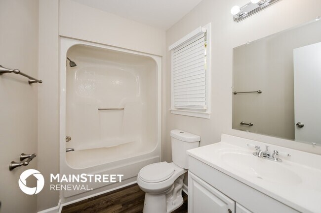 Building Photo - 2653 Marcia Dr SW