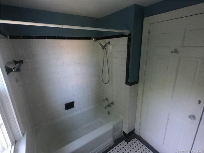 Building Photo - 59 Aitchison Dr