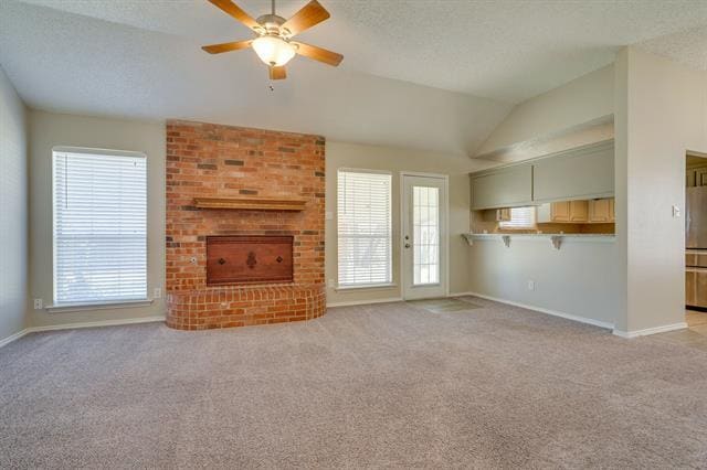 Building Photo - 215 Linda St