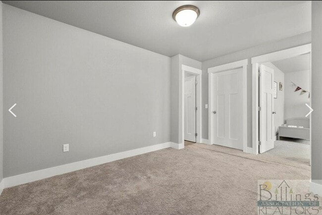 Building Photo - 1831 Island View Dr