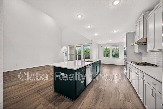 Building Photo - 10064 Mulhouse Dr