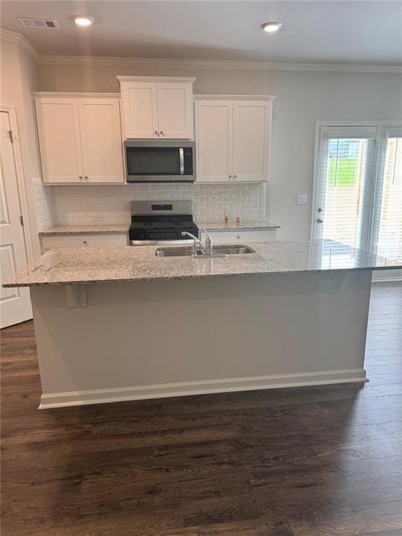 Building Photo - 3031 Greyton Dr