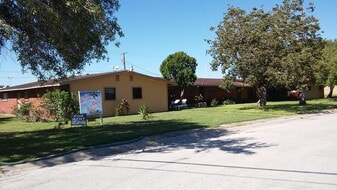 Building Photo - 1724 Laurie St