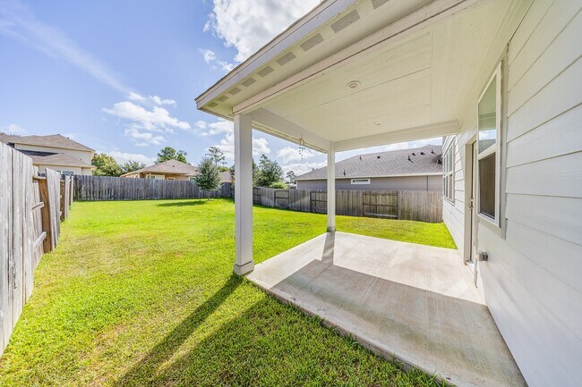 Building Photo - 18560 Meadow Point Ln