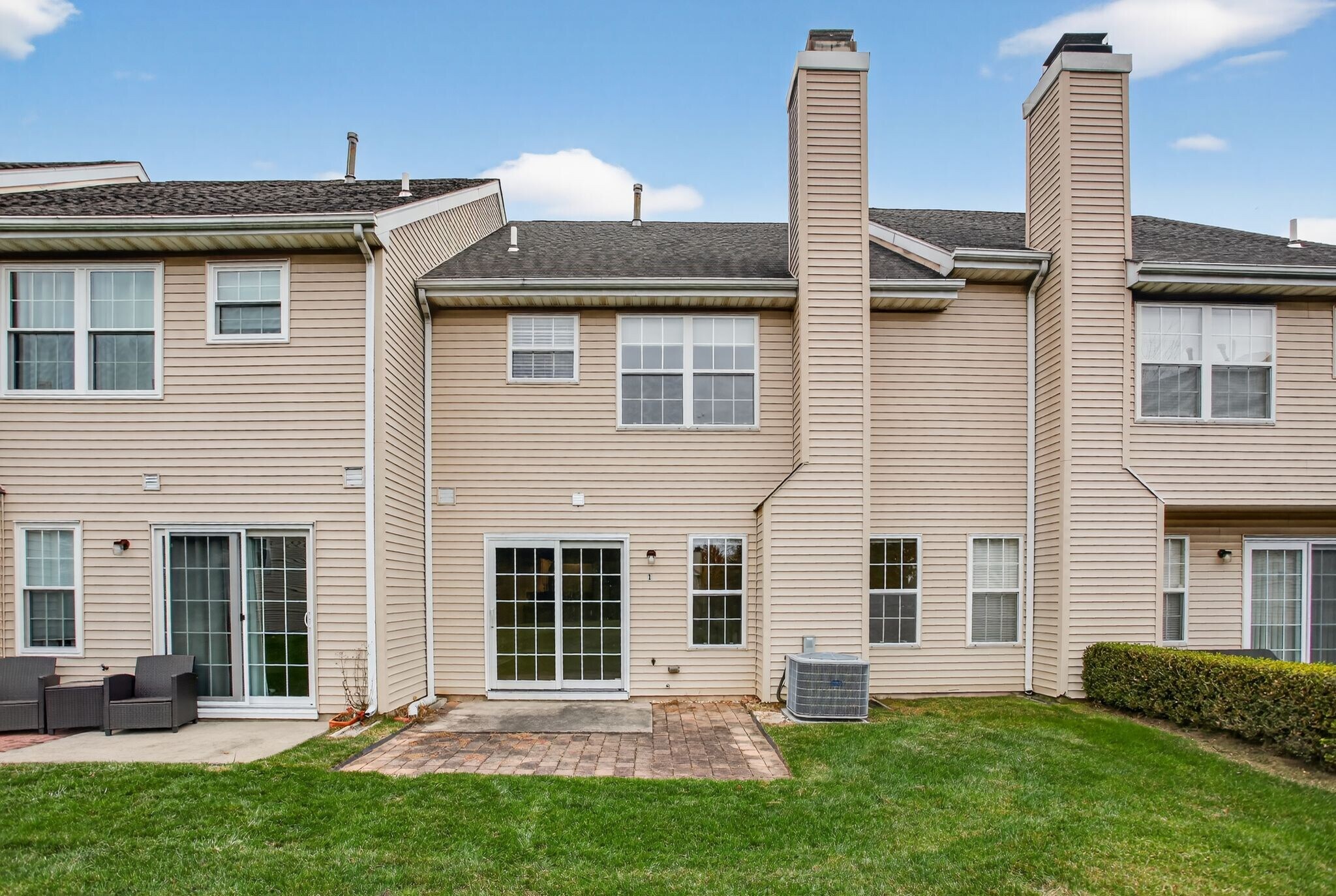 Building Photo - 2801 Harvard Ct