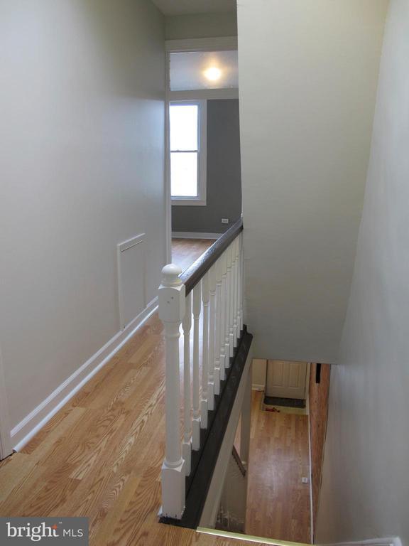 Building Photo - 136 N Curley St