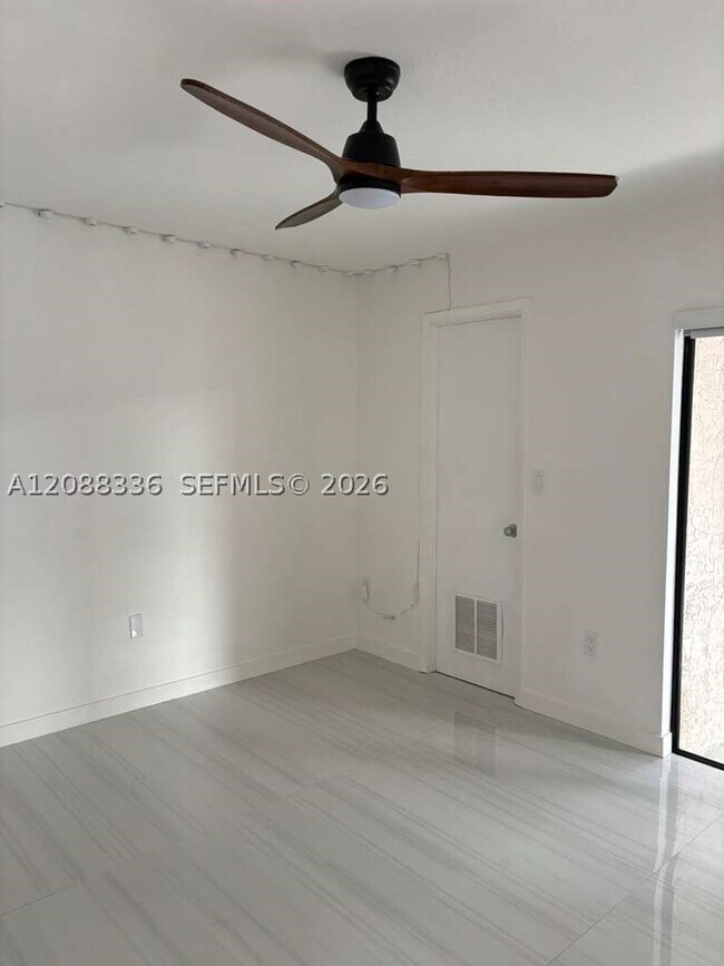 Building Photo - 10350 SW 220th St
