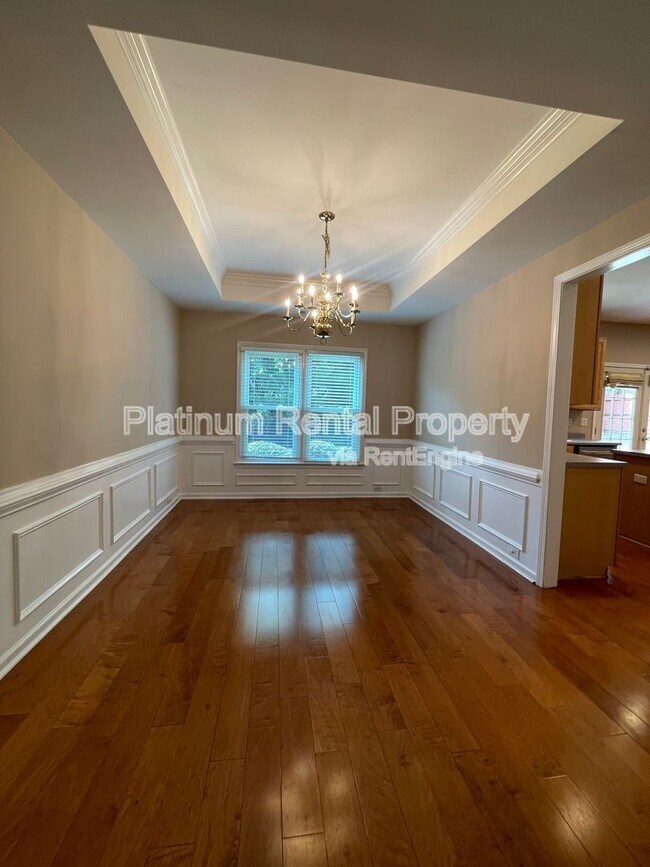Building Photo - 4916 Durley Ln SE