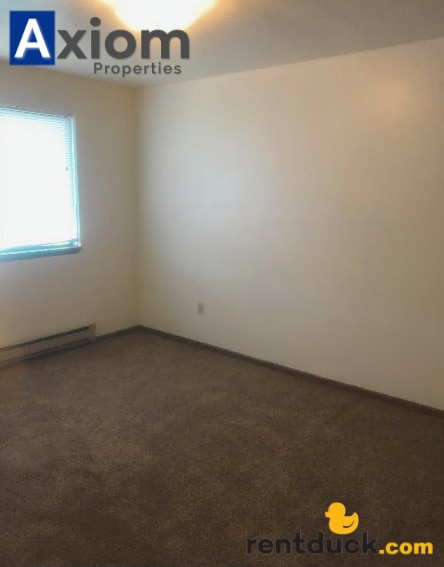 Building Photo - 1156 Freeman-B