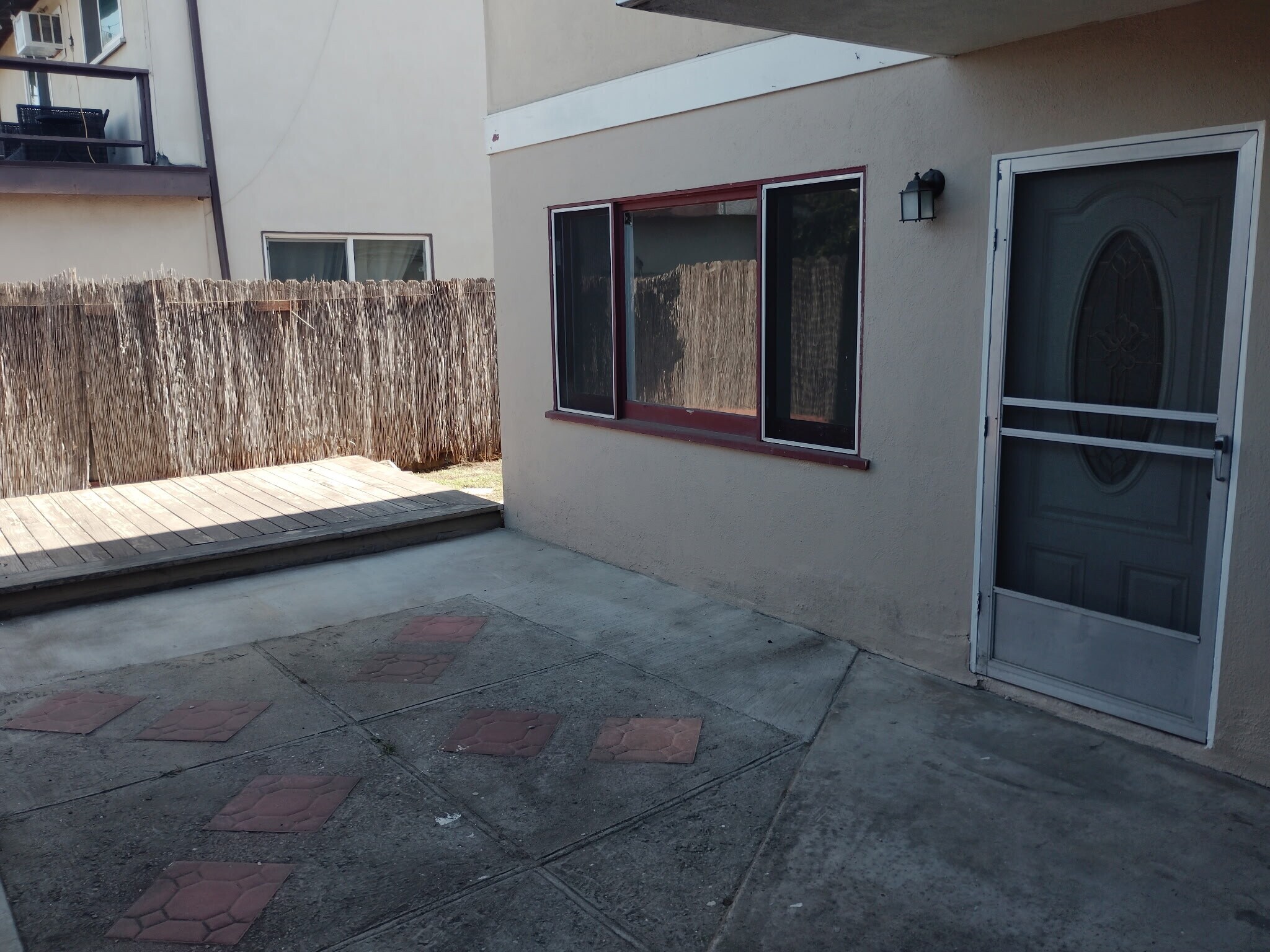 Building Photo - 641 Shalimar Dr