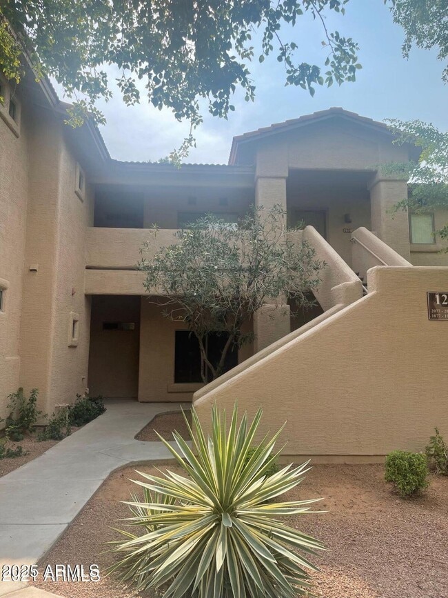 Building Photo - 1351 N Pleasant Dr