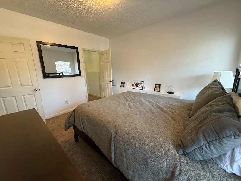 Building Photo - 669 Granwood Blvd