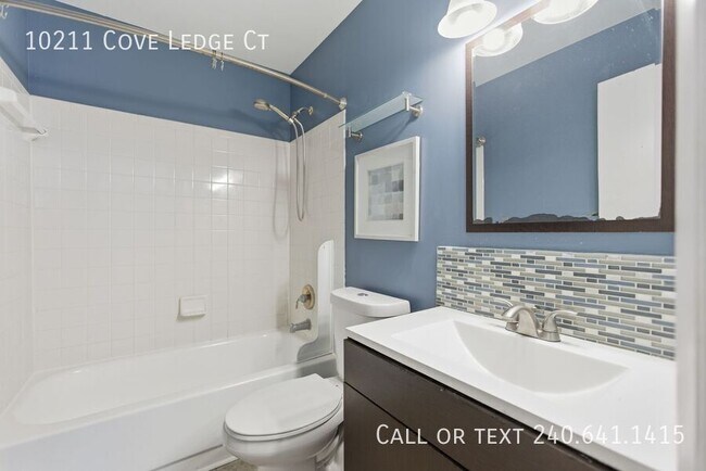 Building Photo - 10211 Cove Ledge Ct