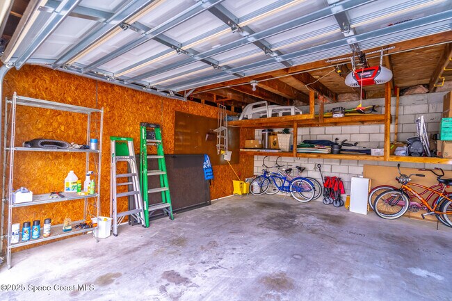 Building Photo - 3060 N Atlantic Ave