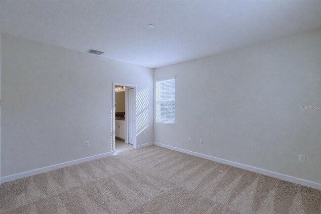 Building Photo - 3943 Cortland Dr