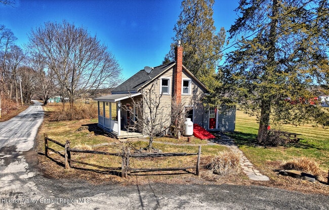 Building Photo - 101 Garcia Ln