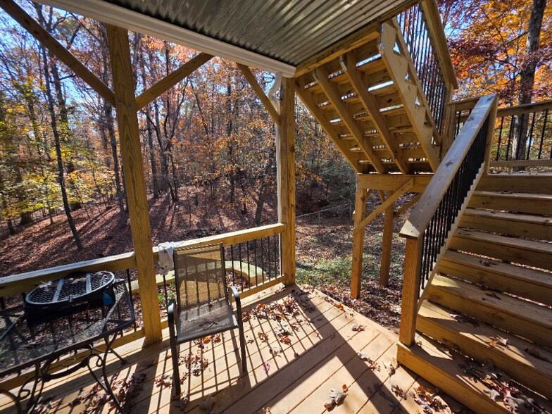 Building Photo - 3374 Royal Oaks Dr