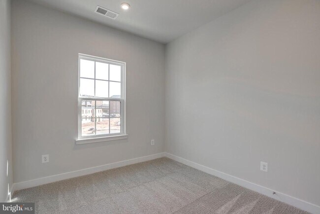 Building Photo - 4504 Dandelion Lp
