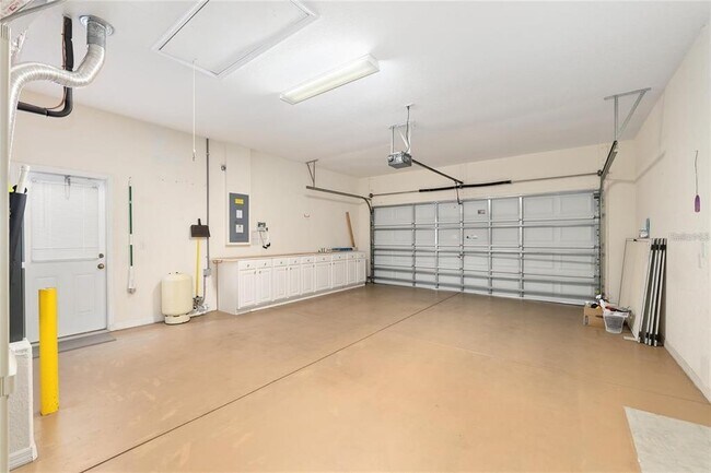 Building Photo - 9244 SE 128th St