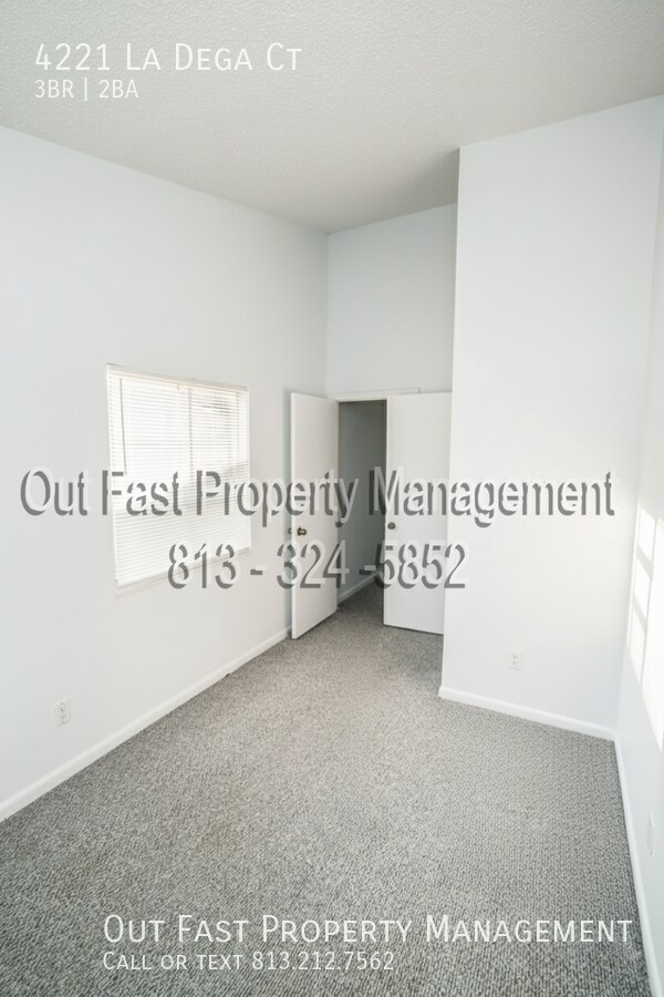 Building Photo - 4221 La Dega Ct