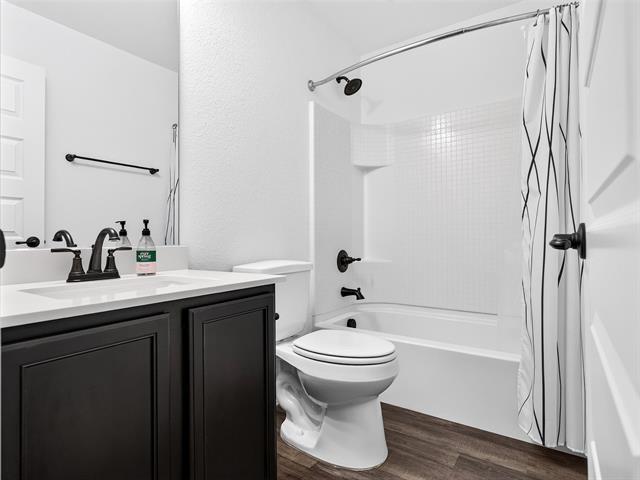 Building Photo - 3616 Carmel Hills Dr