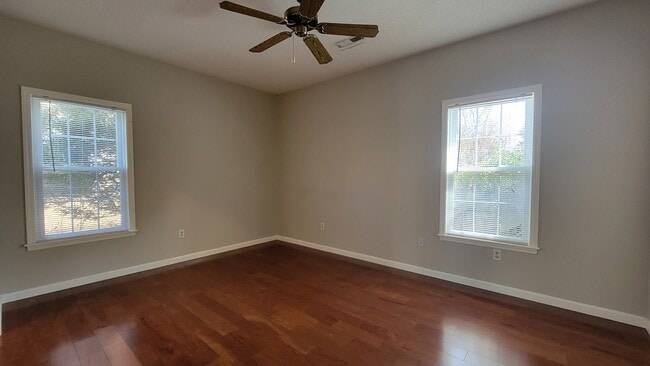 Building Photo - 24 Chipmunk Court