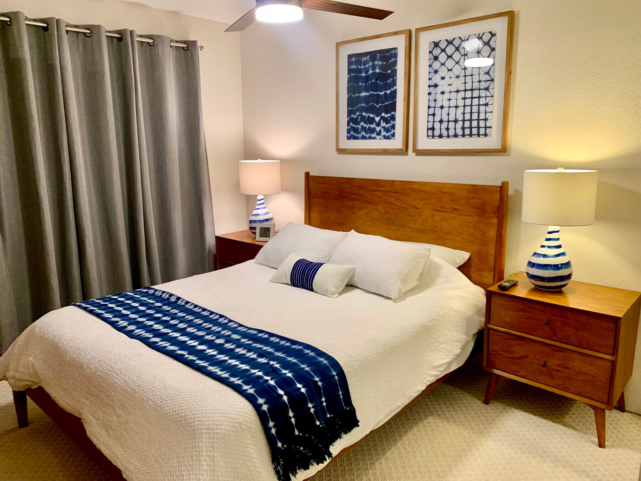 You will not want to leave this bedroom! - 685 N Ashurst Ct