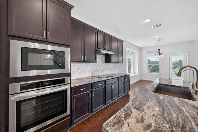 Building Photo - 1332 Ridge Runner Dr