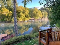 Building Photo - 4 bedroom  Whitefish River Cabin