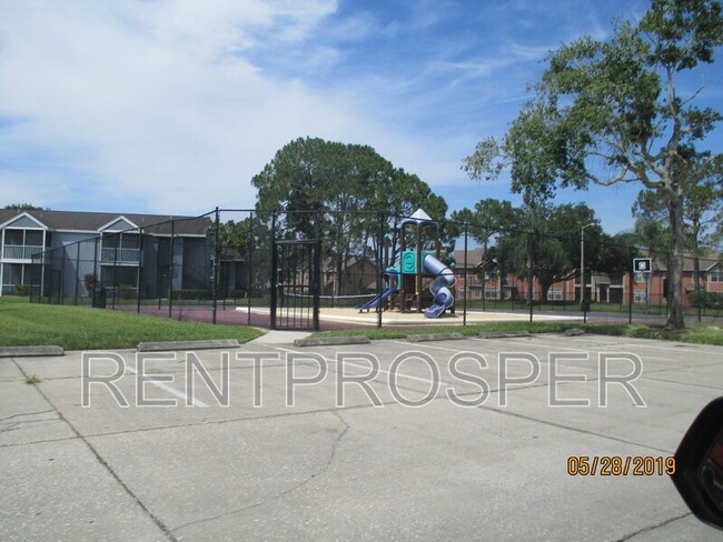 Building Photo - 3858 Bay Club Cir