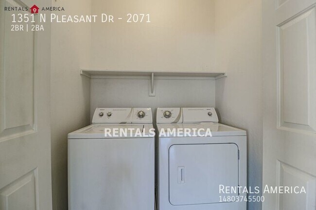 Building Photo - Upgraded Chandler Condo In Mirage Mark Res...