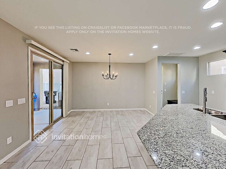 Building Photo - 2263 S Agnes Ln