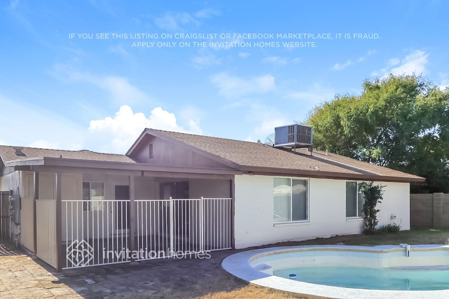 Building Photo - 5552 W Carol Ave