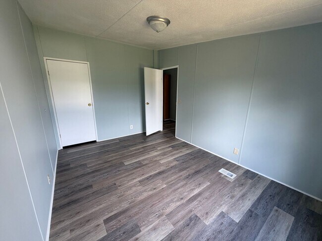 Building Photo - 183 Brown's Chapel Crest Ln
