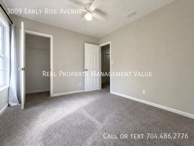 Building Photo - 3009 Early Rise Ave