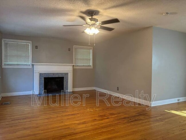 Building Photo - 1006 Freemason St