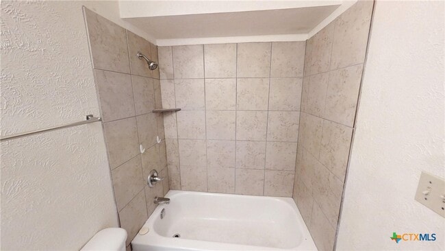 Building Photo - 3032 Carroll Dr