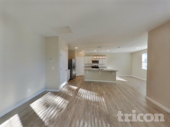 Building Photo - 149 Victory Cir