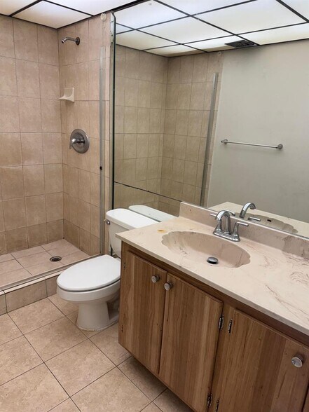 Building Photo - 3141 NW 47th Ter