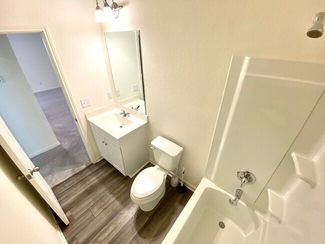 Building Photo - Modern Comfort Meets Prime Location – New ...
