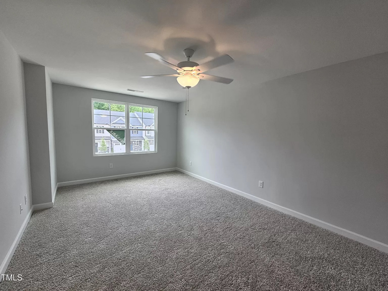 Building Photo - 67 Village Edge Dr